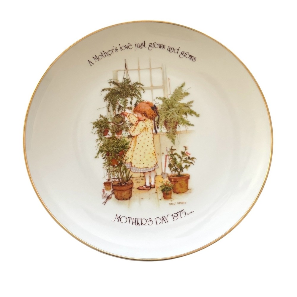 Holly Hobbie Commemorative Edition Mothers Day 1975 Porcelain Plate Japan 10"